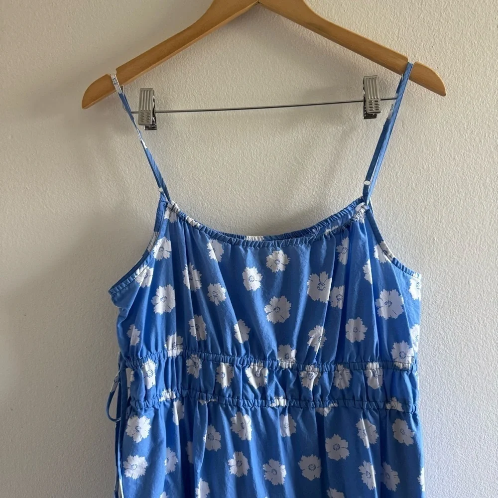 Universal Thread Cinched Waist Blue Floral Sun Dress Size Medium
